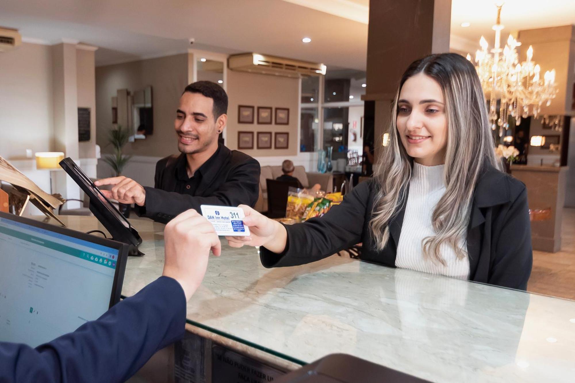 Hotel Dan Inn Araraquara By Nacional Inn المظهر الخارجي الصورة